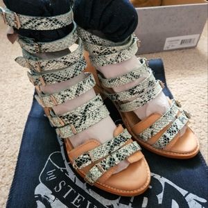 Freebird by Steven CASANDRA Size 8